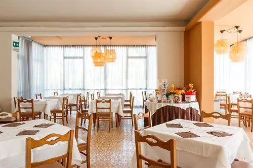 Esperia Boutique Family Hotel Cesenatico