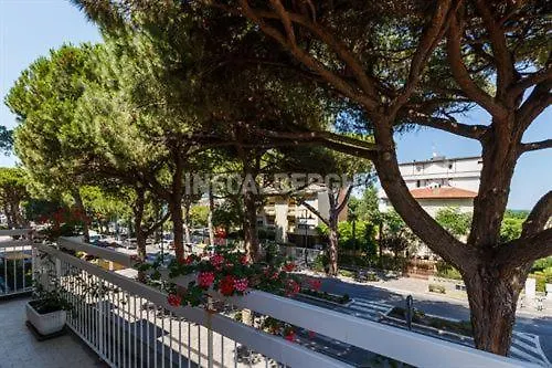 Esperia Boutique Family Hotel Cesenatico 3*,
